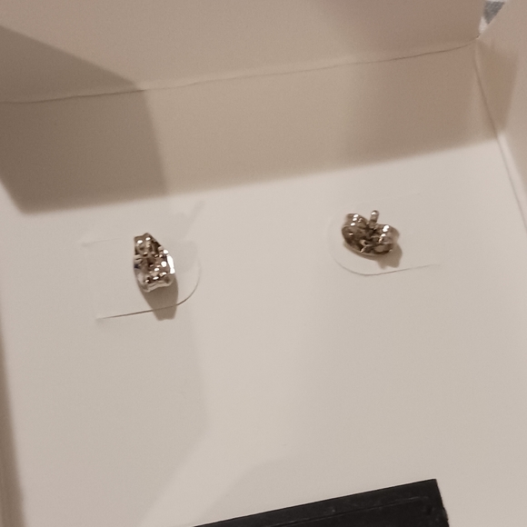 NWT! COACH EARRINGS AND MINI CHARM/PENDANT - Picture 11 of 13